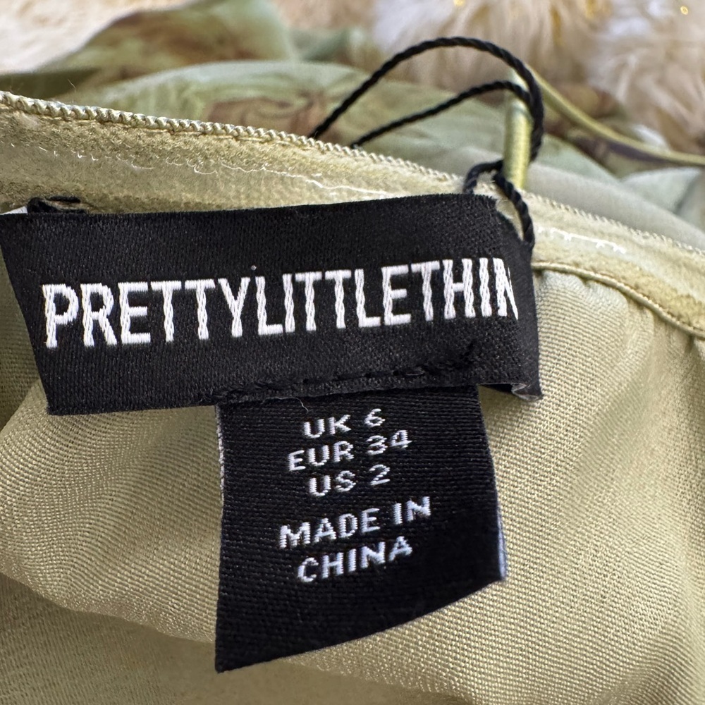 NWT Pretty Little Thing GREEN PRINT CHIFFON RUCHED DRAPE MIDI DRESS 2 - Picture 9 of 10